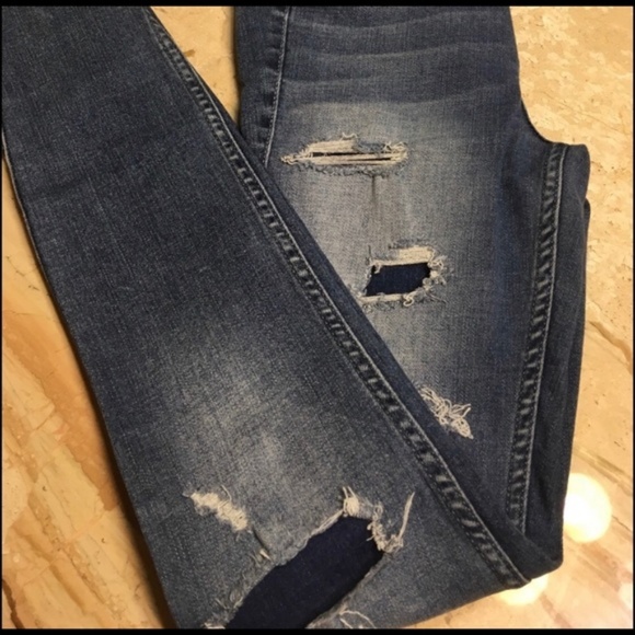 HOLLISTER High Rise Super Skinny Jeans - Picture 2 of 6
